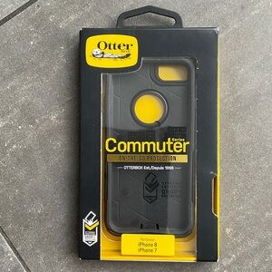 OtterBox Commuter Series Gray Case for iPhone 8/7
